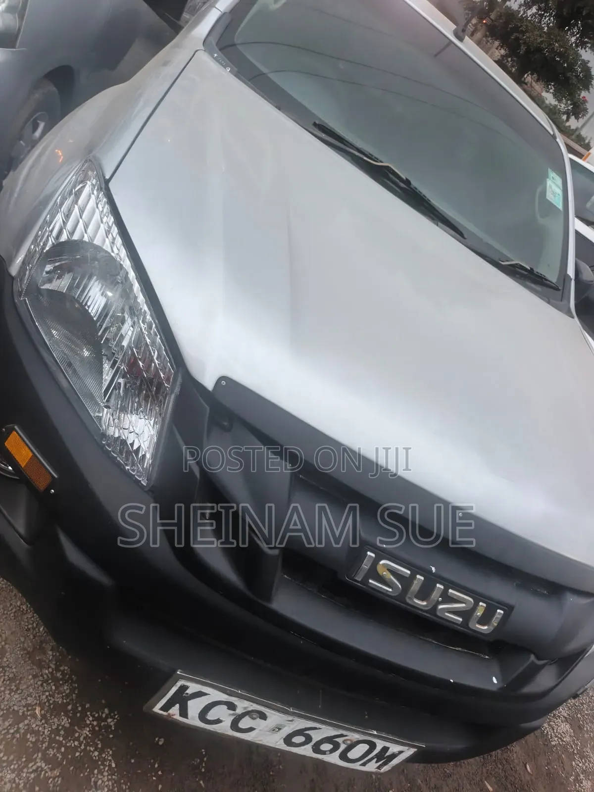 Isuzu D-MAX 2014 Silver