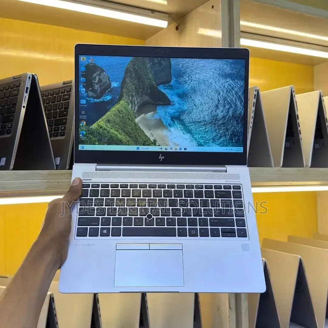 Laptop HP EliteBook 745 G6 8GB AMD Ryzen 5 SSD 256GB