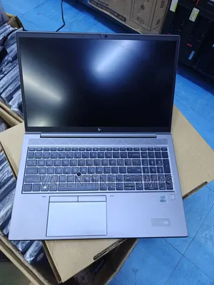 Laptop HP ZBook Firefly 15 G7 16GB Intel Core i7 SSD 256GB