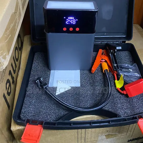 Portable Q7 80000mAh Roadside Emergency Jump Starter Kit.