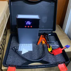 Portable Design Q7 80000mAh Vehicle Jump Starter Digital Tyre Inflator