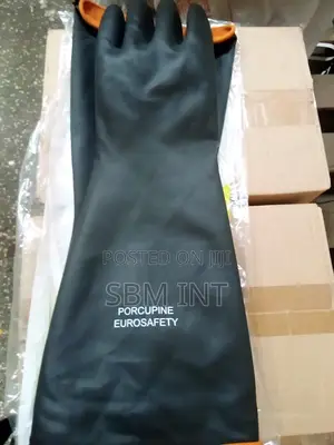 Safety Gloves(Rubber)