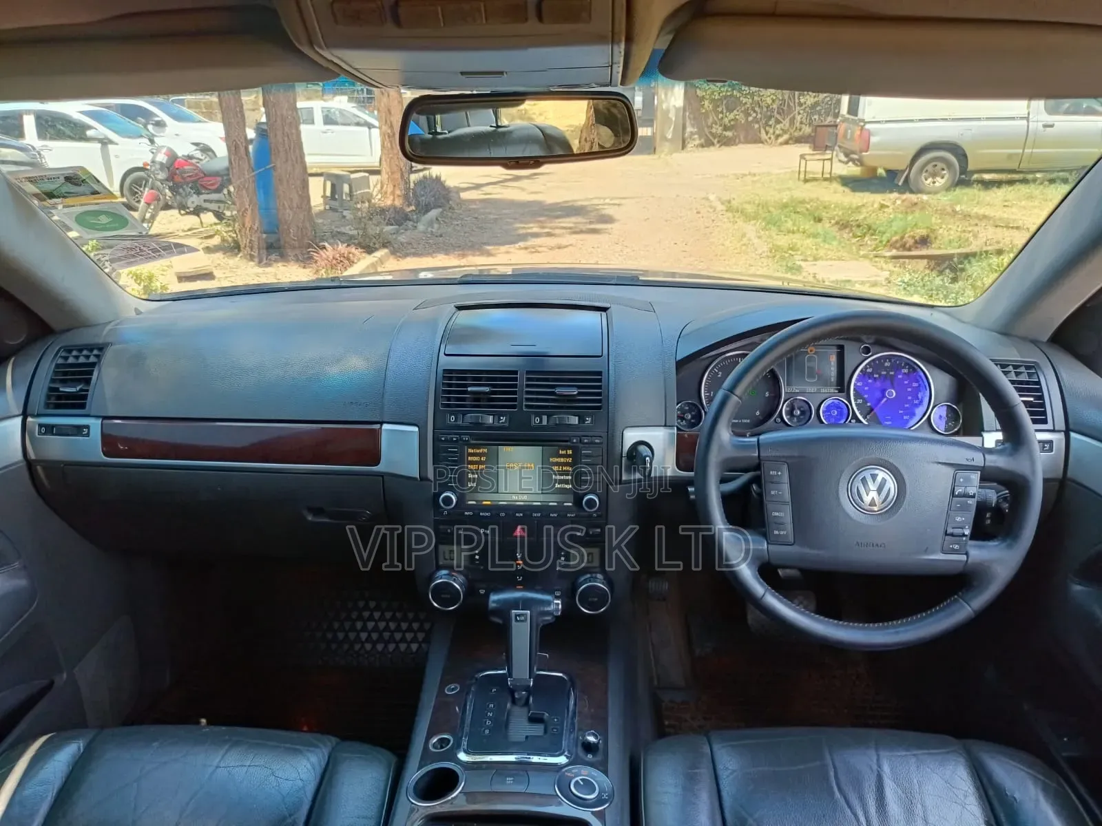 Volkswagen Touareg 2006 Gray