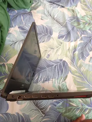Laptop Asus TUF Gaming FX504 16GB AMD Ryzen 7 HDD 1T