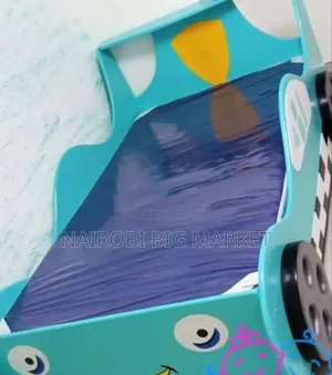 3*6 Kids Baby Coat Bed With Decorated Side Wheel