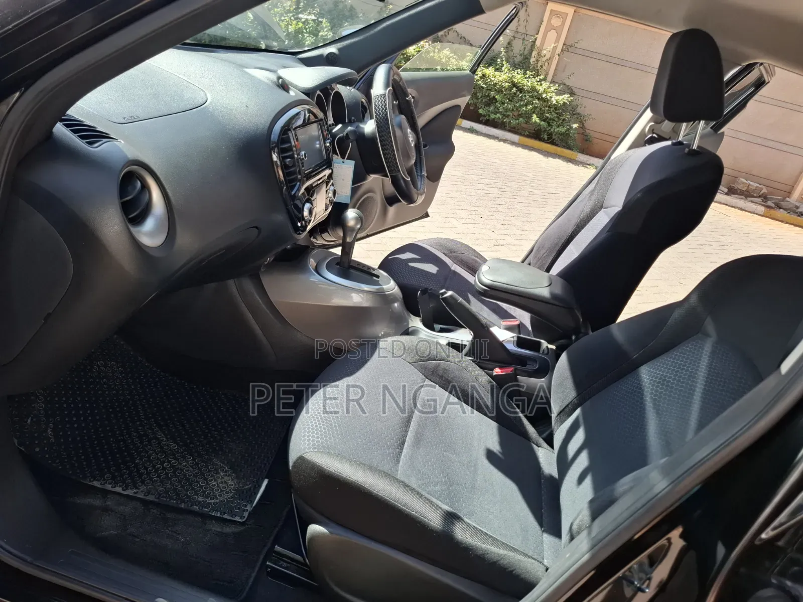 Nissan Dualis 2015 Matt Black