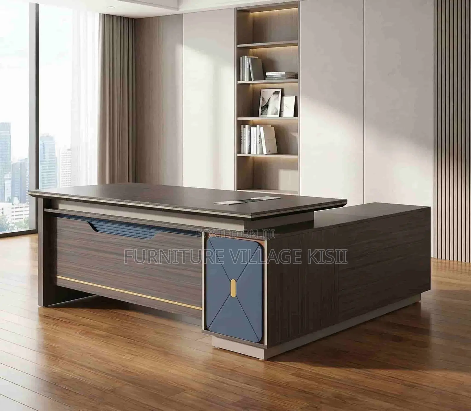 Office Desk: Executive Managers Desk 1600mm