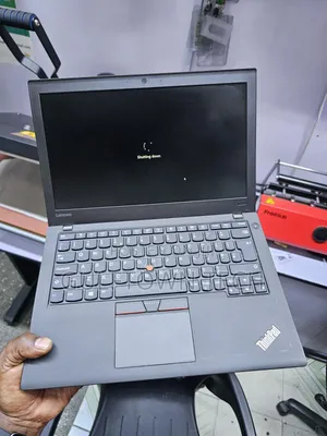 Laptop Lenovo ThinkPad X270 8GB Intel Core i5 SSD 256GB