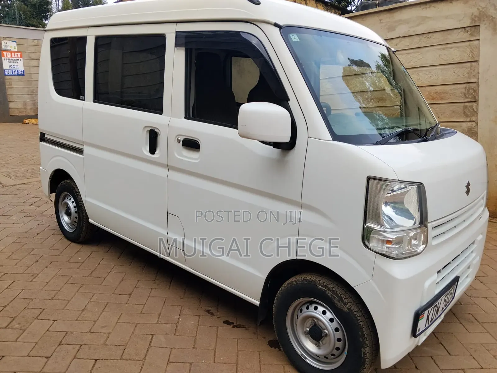Suzuki Every 2018 White