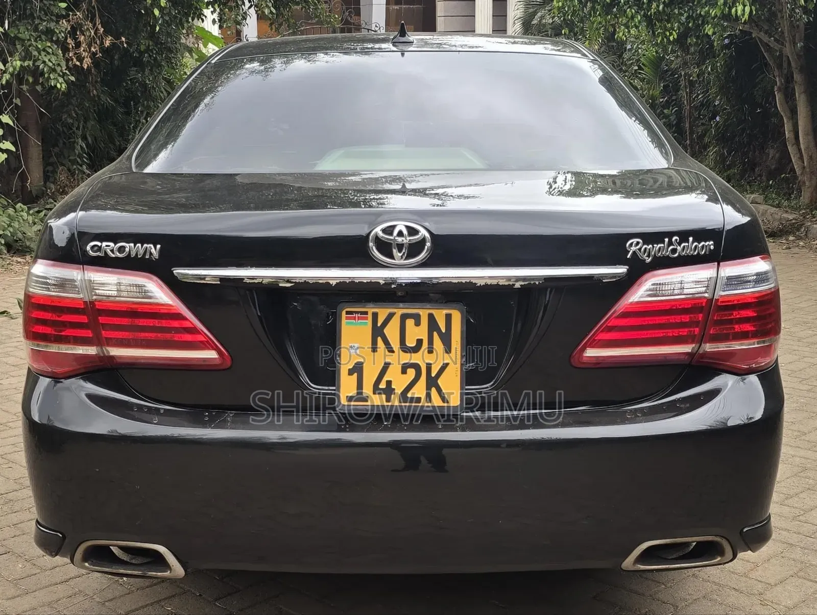 Toyota Crown 2010 Black
