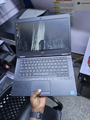 Laptop Dell Latitude 14 E5470 8GB Intel Core i5 HDD 500GB