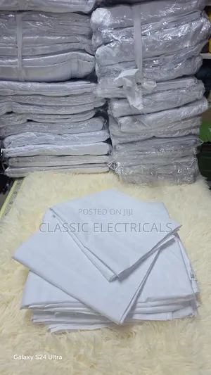 White Stripped Flat 6*7 Bedsheets at Ksh1250