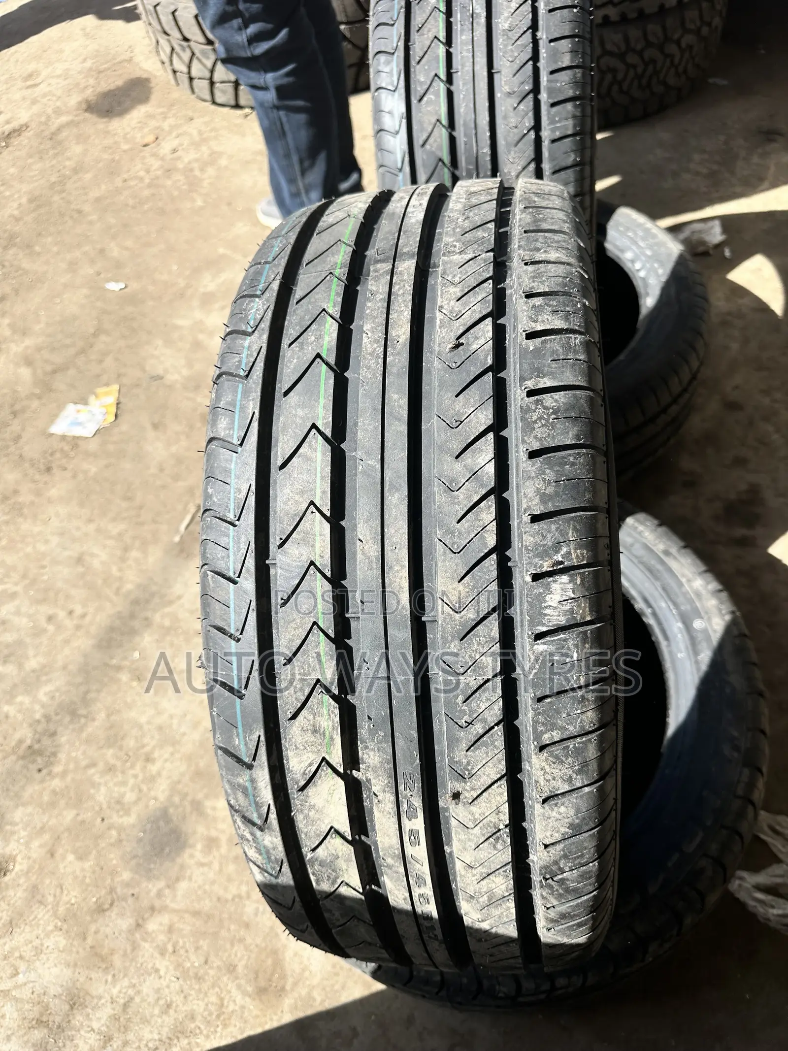 245/45r17 Mirage