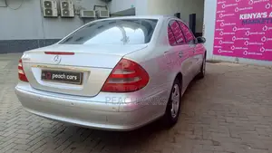 Mercedes-Benz E240 2004 Silver