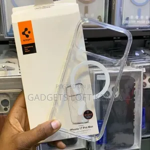 iPhone 17 Pro and ProMax Clear Spigen Case