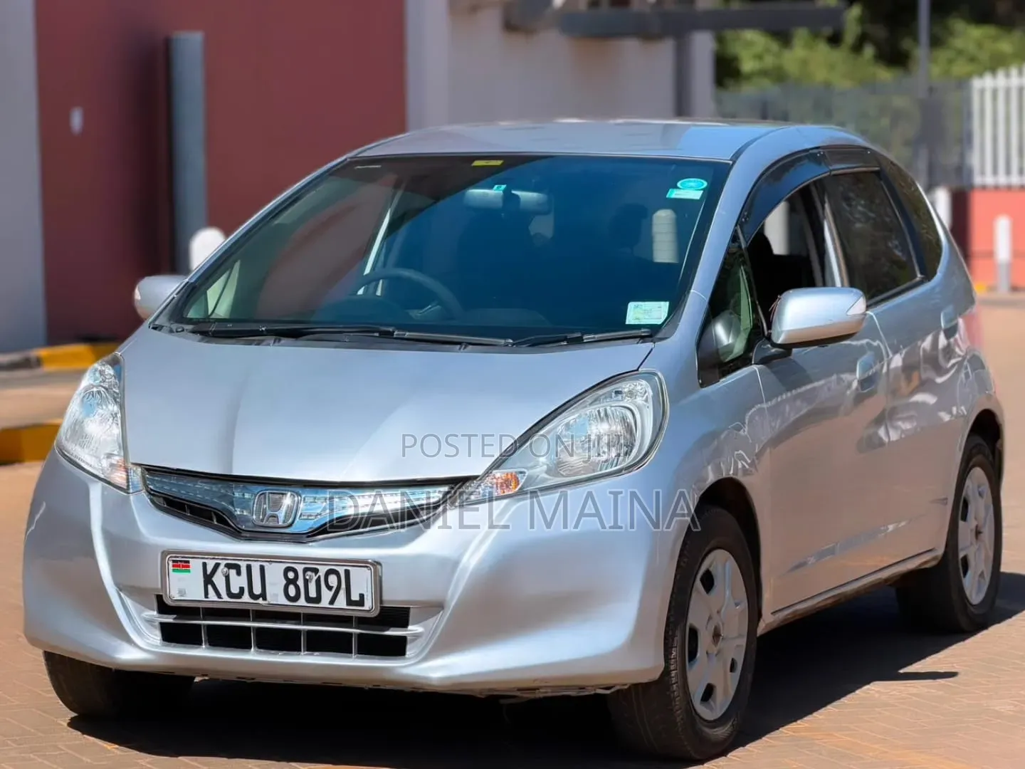 Honda Fit 2012 Silver