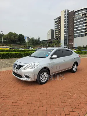 Nissan Latio 2014 Silver