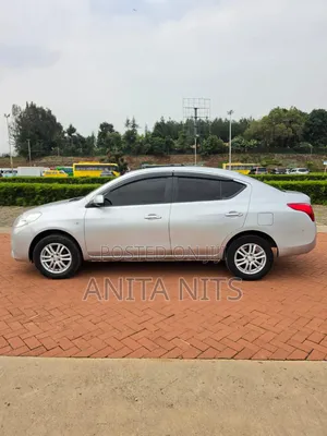 Nissan Latio 2014 Silver