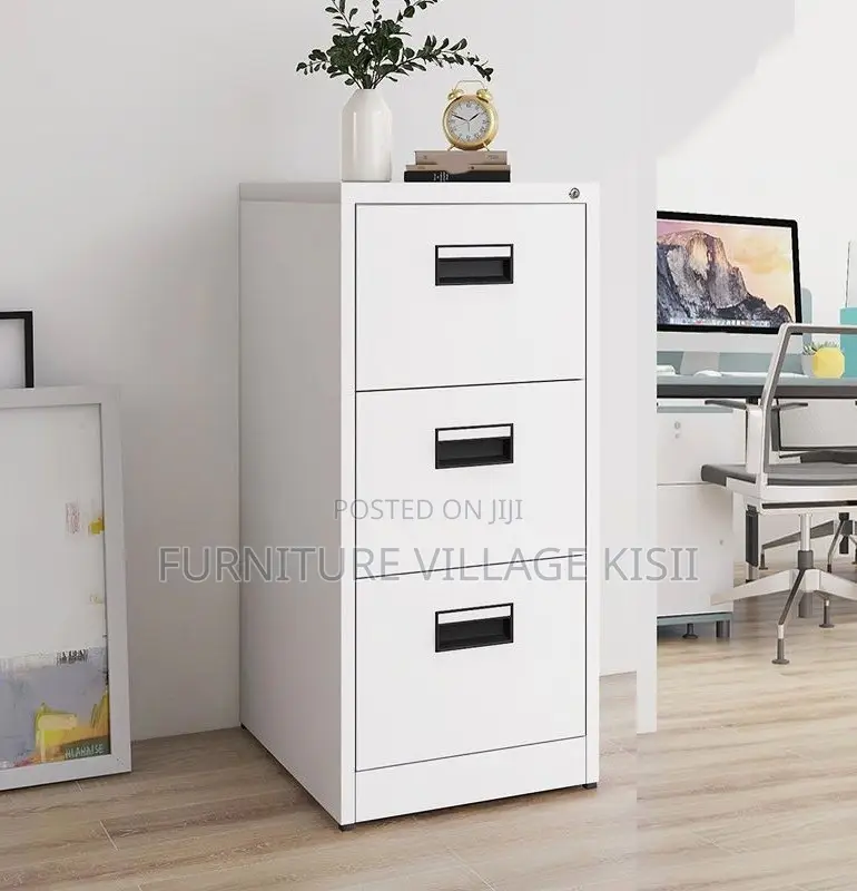 Office Cabinet: 3-Drawer File Cabinet
