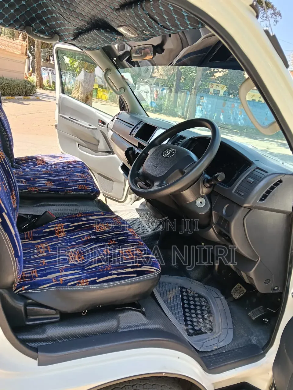 Toyota HiAce 2025 White