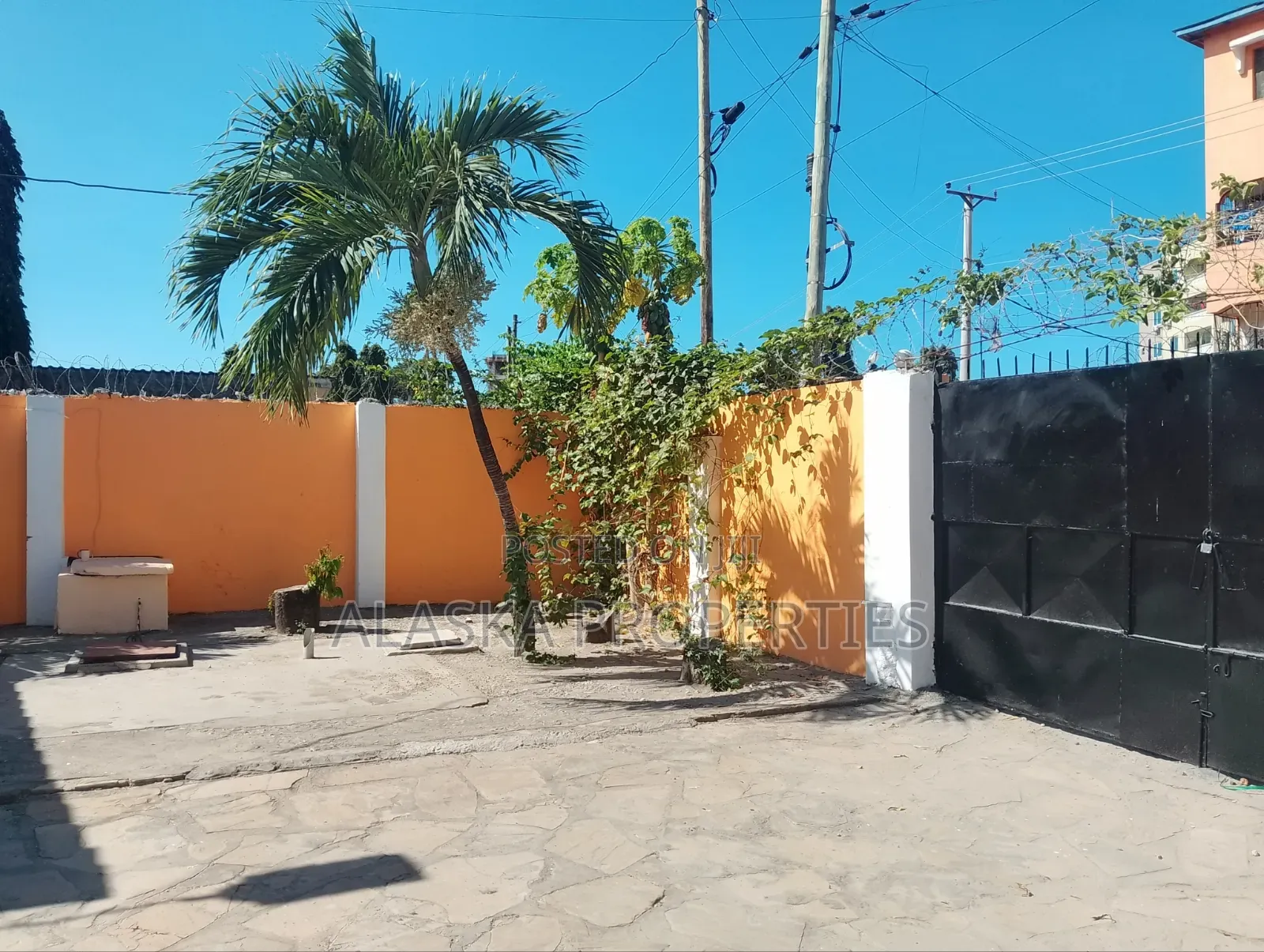 3bdrm Bungalow in Maweni, Nyali Mkomani for rent