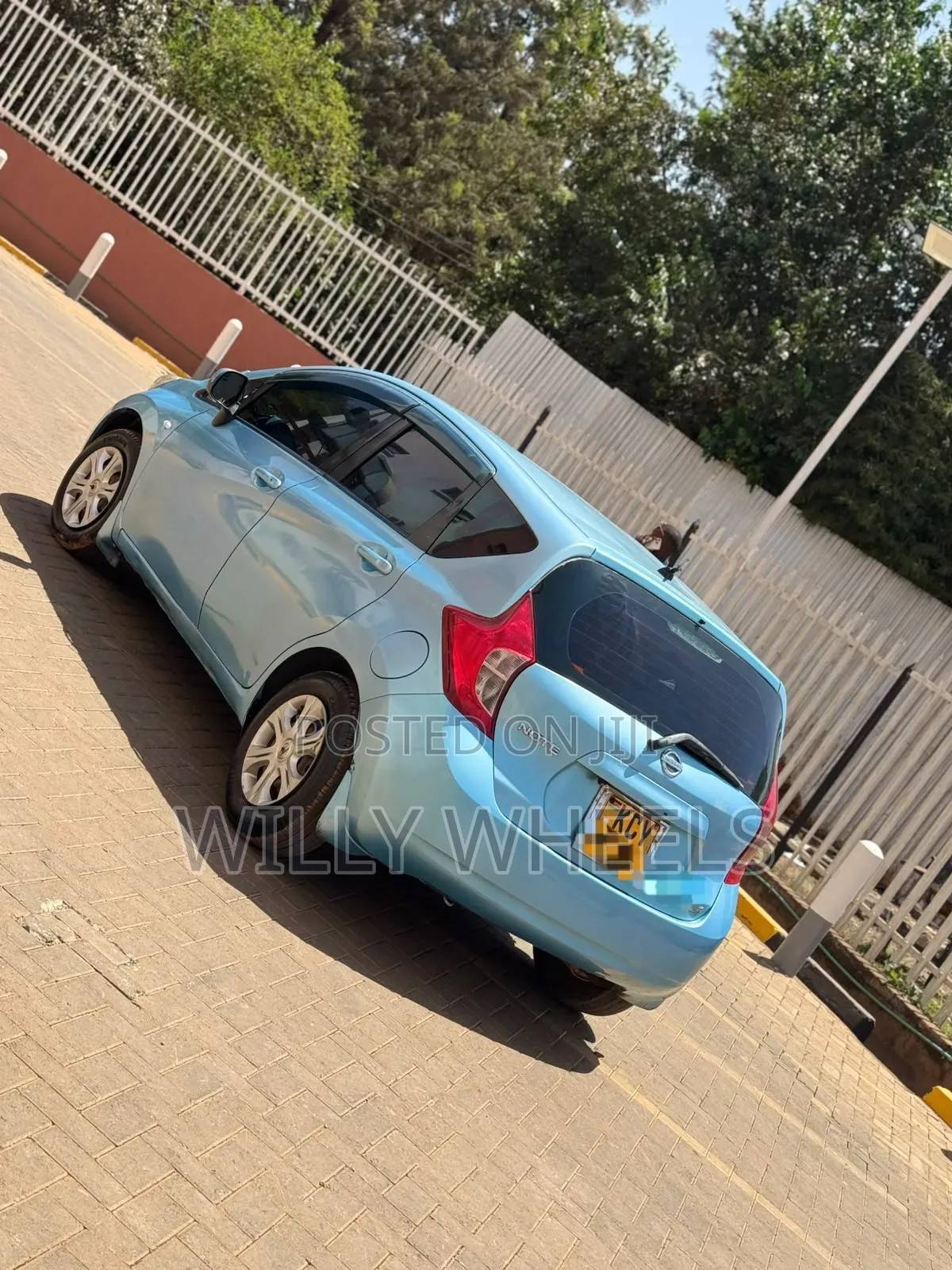 Nissan Note 2013 Blue