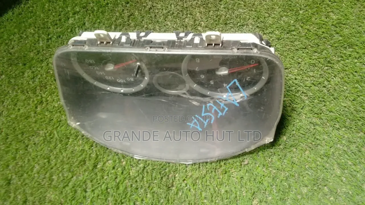 Nissan Lafesta Clock/Speedometer