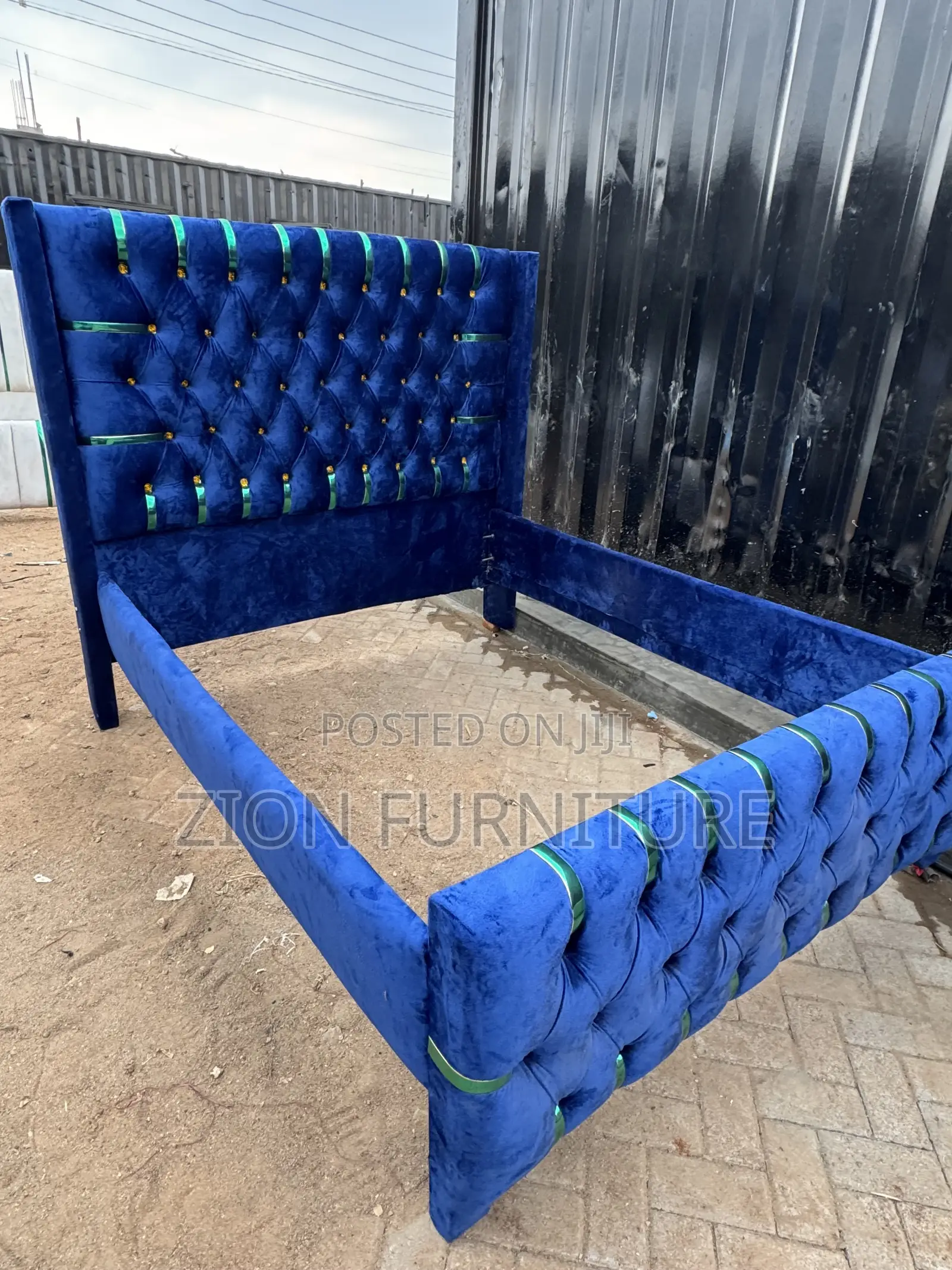 Modern Chester Beds, 5 by 6