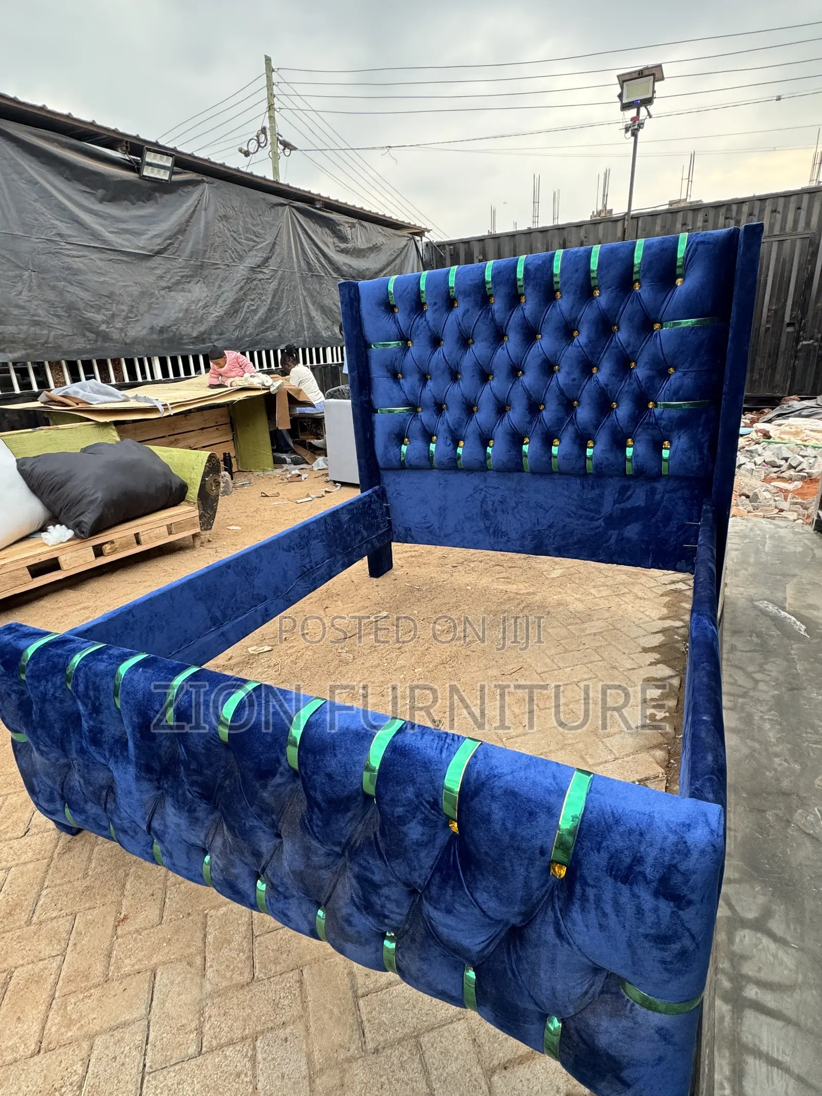 Modern Chester Beds, 5 by 6