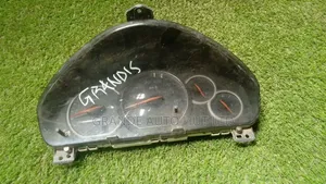 Nissan Grandis Clock/Speedometer