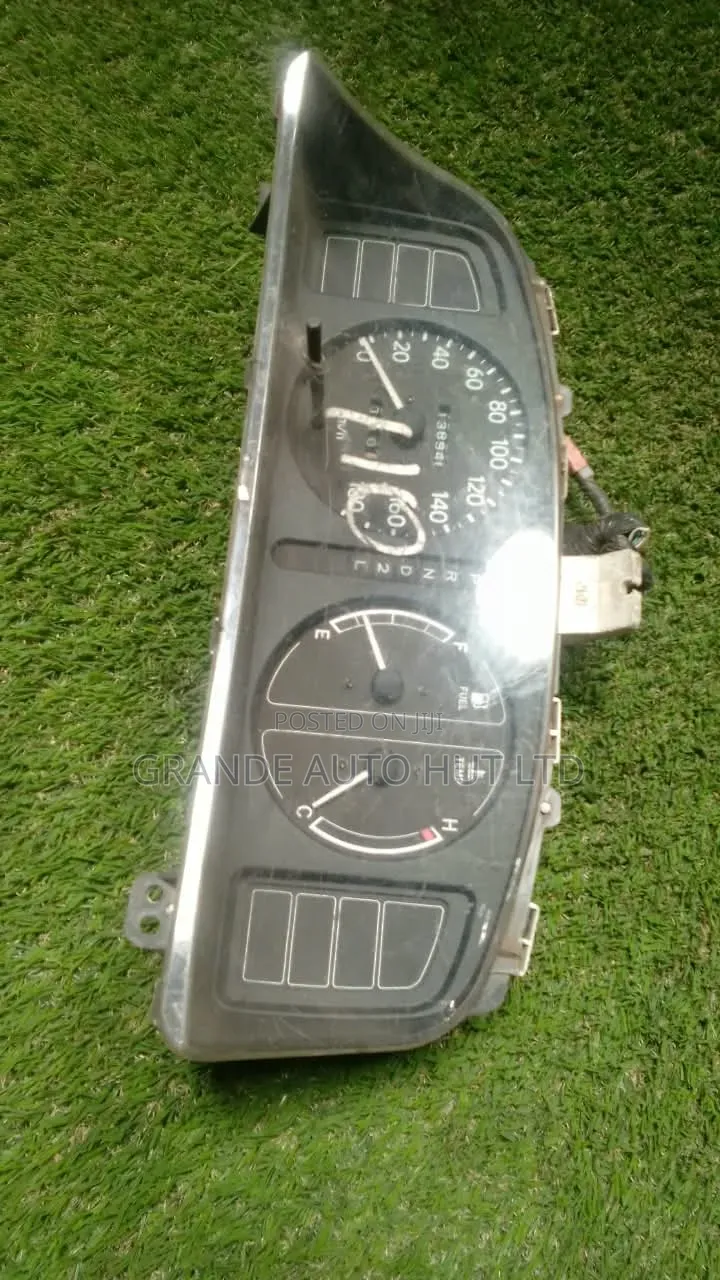Toyota Corolla Ae 110 Clock/Speedometer