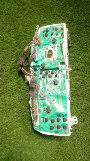 Toyota Corolla Ae 110 Clock/Speedometer