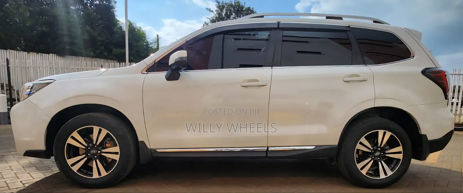 Subaru Forester 2017 White