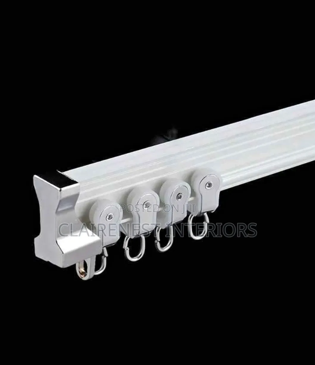 Easy-Glide Performance for Beautiful Interiors With White Runners