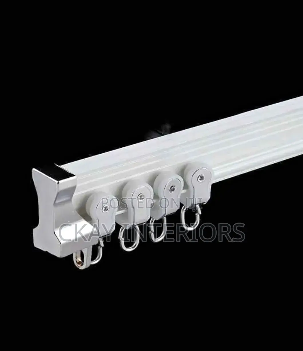 Easy-Glide Performance for Beautiful Interiors With White Runners