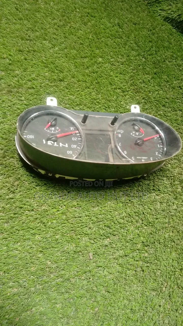 Xtrail Nt31clock/Speedometer