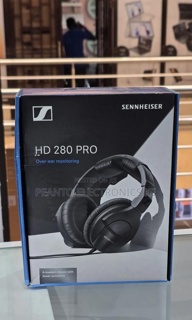 Sennheiser HD 280 Pro Circumaural Closed-Back Monitor Headphones