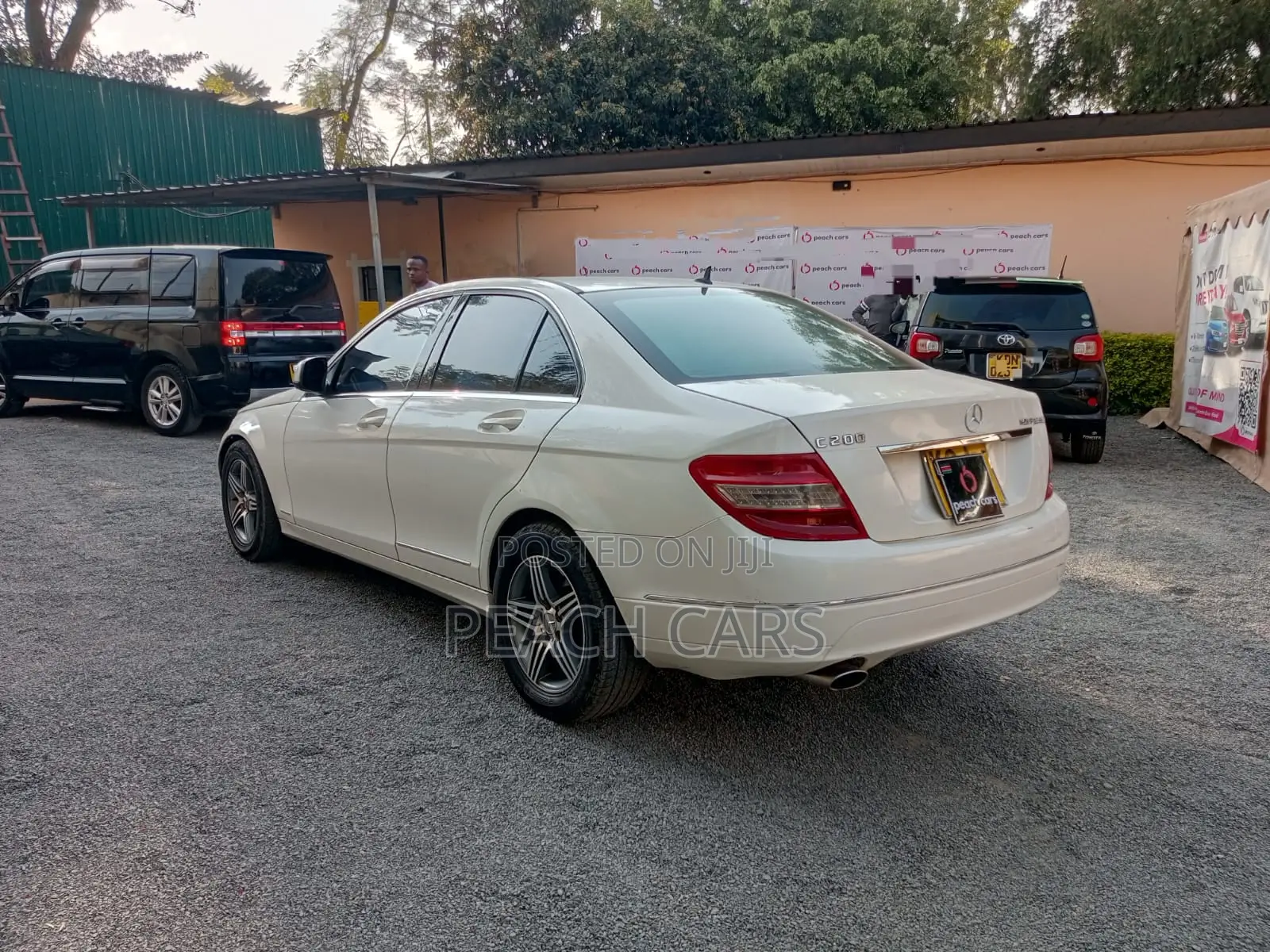 Mercedes-Benz C200 2009 White