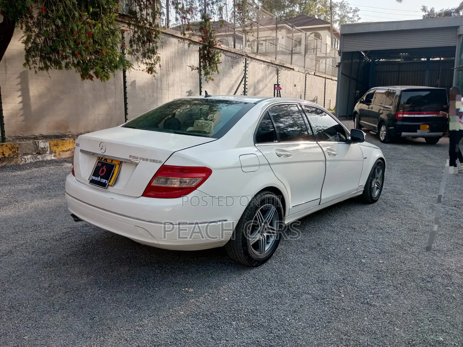 Mercedes-Benz C200 2009 White