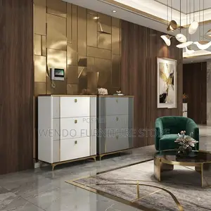 White Home Hotel Lobby Shoe Racks