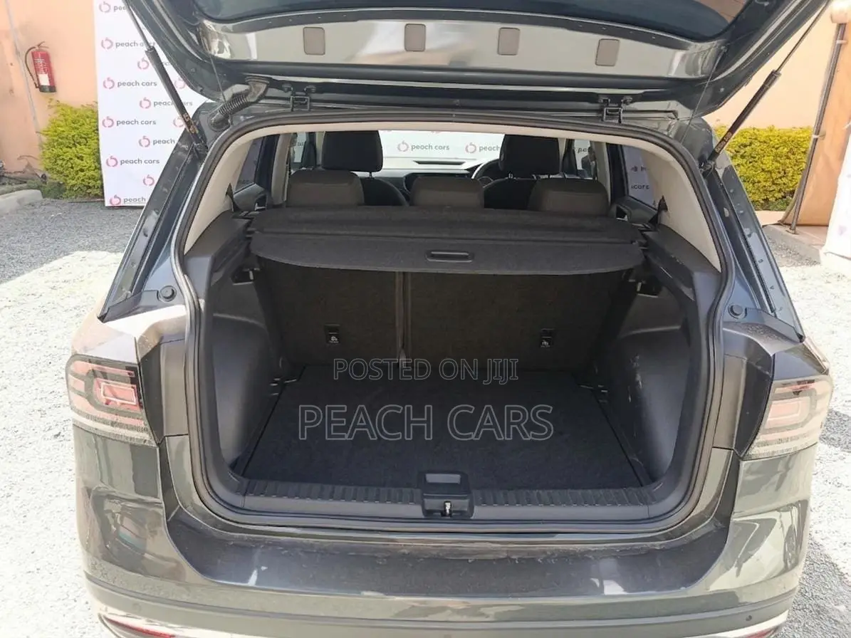 Volkswagen T-Cross 2022 Gray