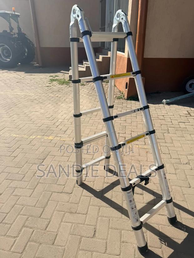 Telescopic Ladder - thumbnail 2