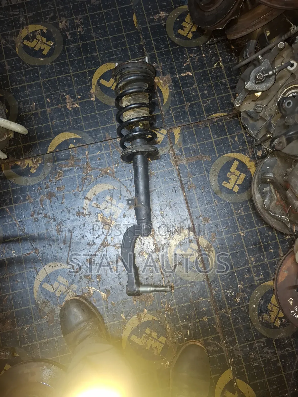 Shock Absorber Complete for Toyota Mark Xx 4wd Front