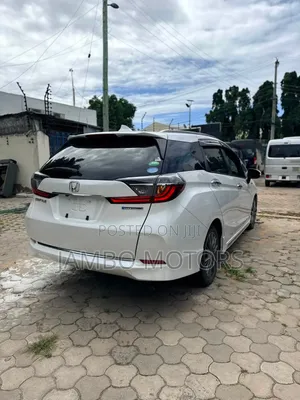Honda Shuttle 1.5 Hybrid 2WD 2021