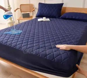 4 by 6 Hand Washable Nevy Blue and White Waterproof Mattress Protector