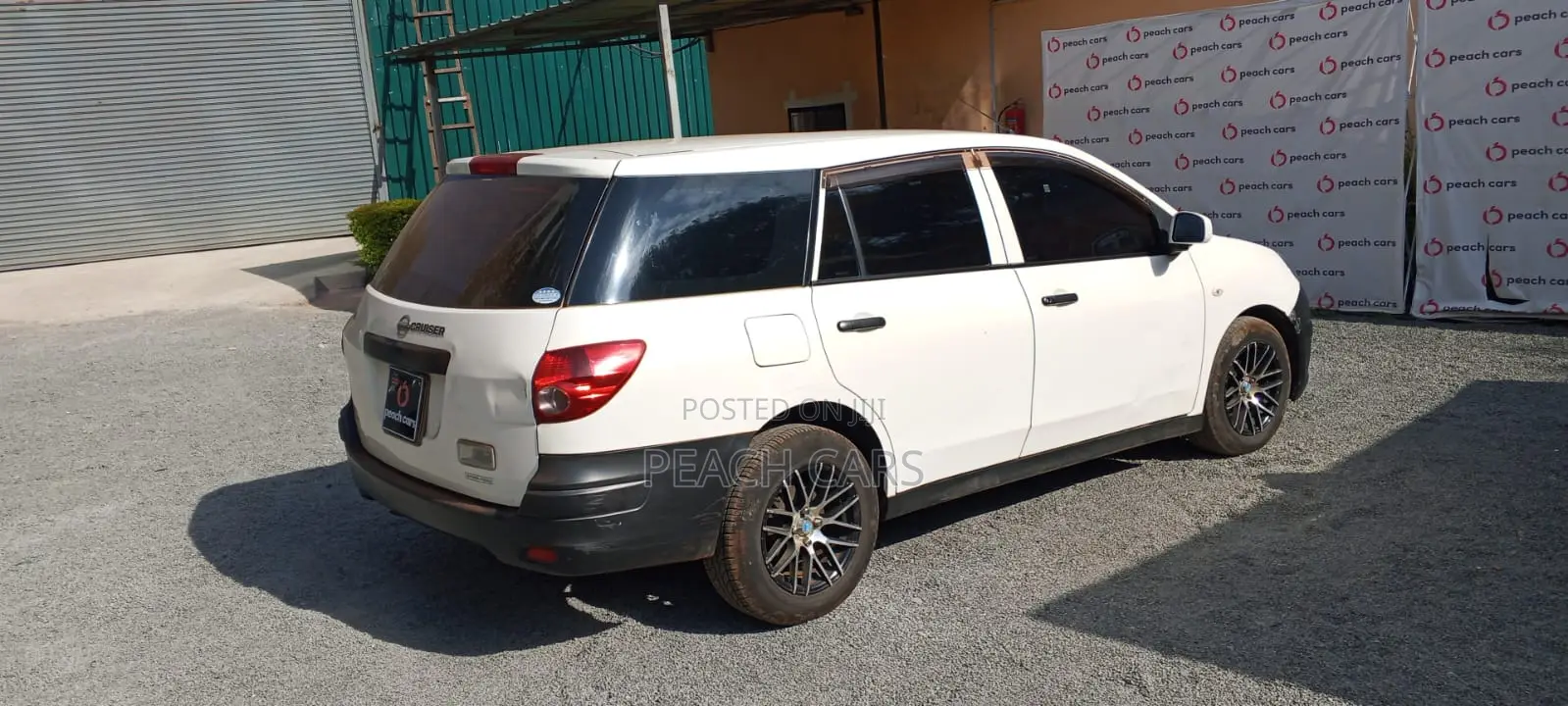 Nissan Advan 2015 White