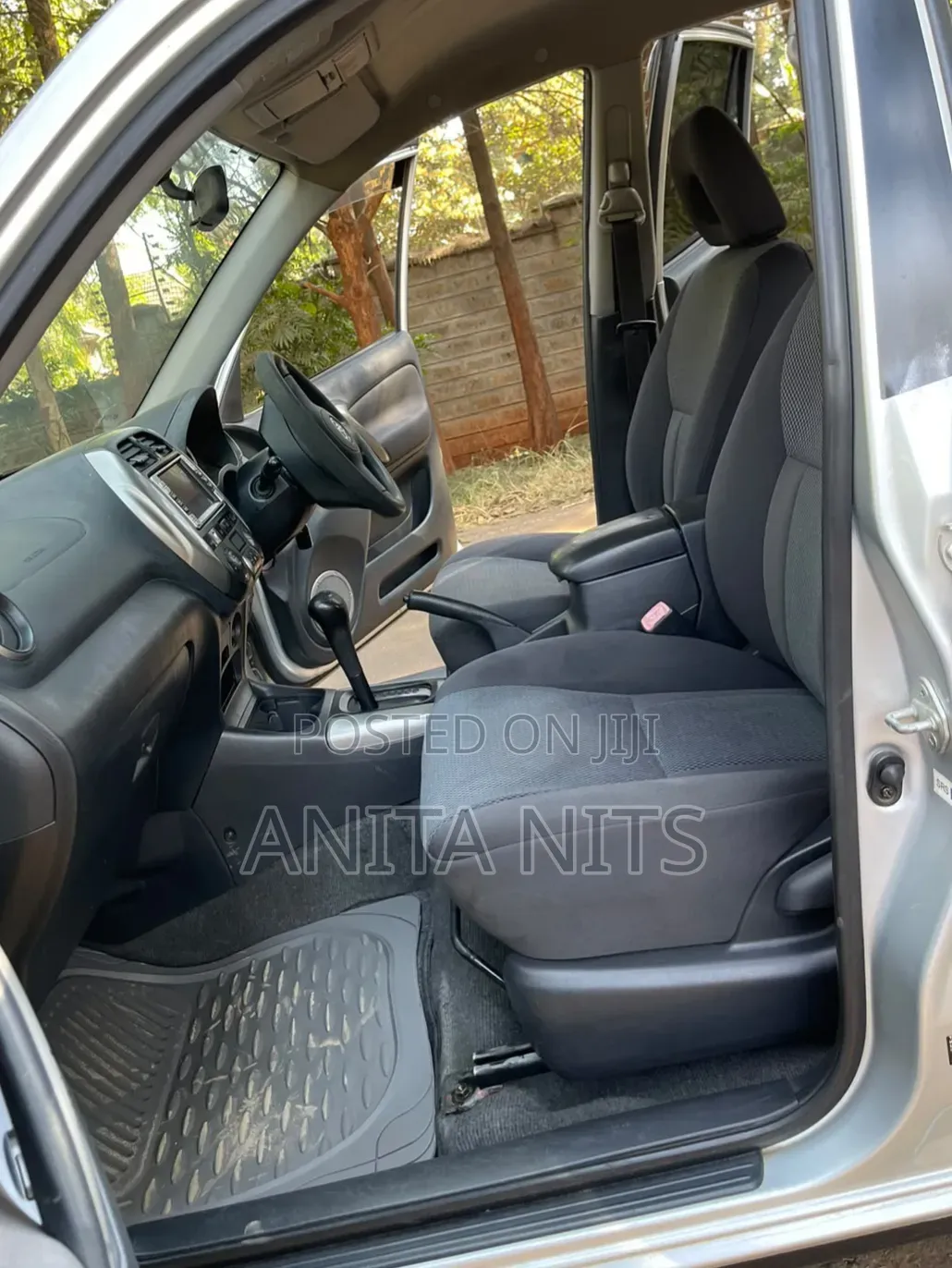 Toyota RAV4 2005 Silver