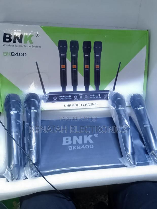 BNK MICROPHONE Four Channels With LCD Digital Display