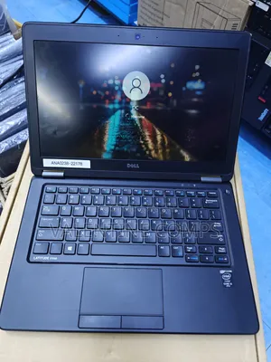 Laptop Dell Latitude 12 E7250 8GB Intel Core i5 SSD 256GB