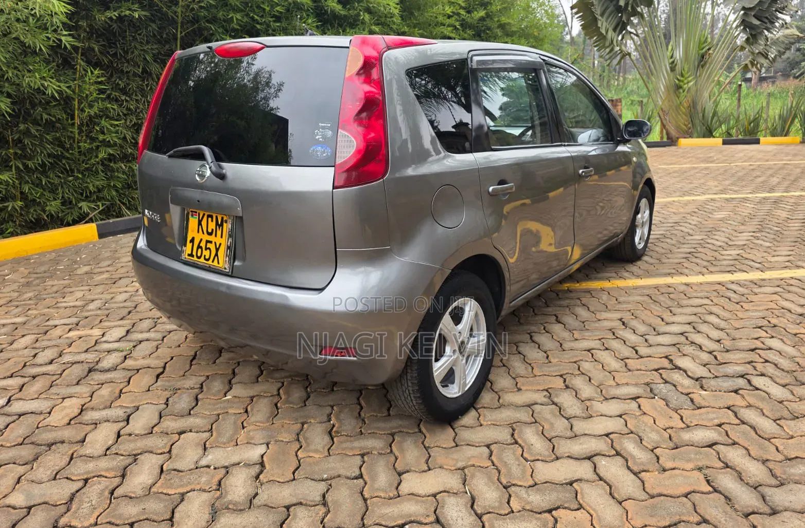 Nissan Note 2010 Gray